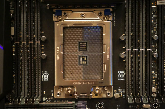 ryzen_threadripper_socket-100724183-large.jpg