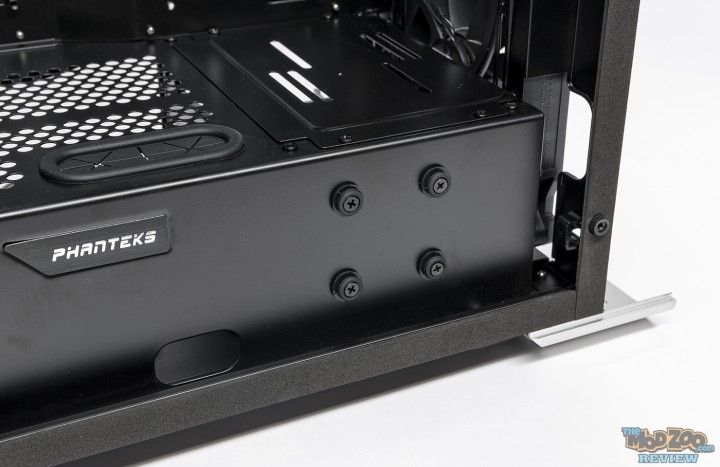 phanteks-evolv-atx-temepred-glass-case-review-025.jpg