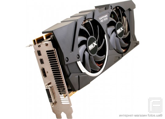 pcie_radeon_hd7970_3072mb_384bit_ddr5_111970640g_327423055082.jpg